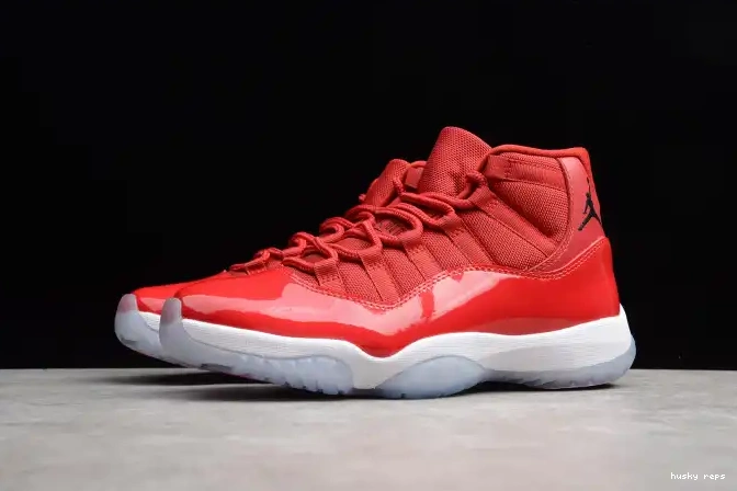 Cheap Husky RetroGym Jordan 11 378037-623 Air Red 0618